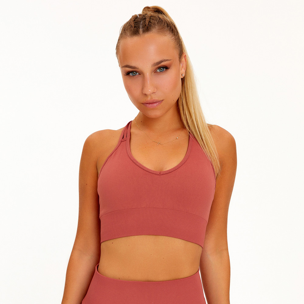 Seamless pomegranate colored sports bra - ZOYA SPORT